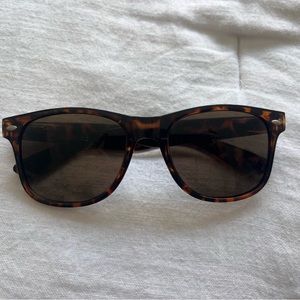 WOOLRICH W7957 Tortoise 53/19 All Plastic Sunglasses New